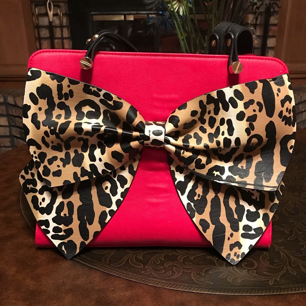 Betsey Johnson leopard print bow purse